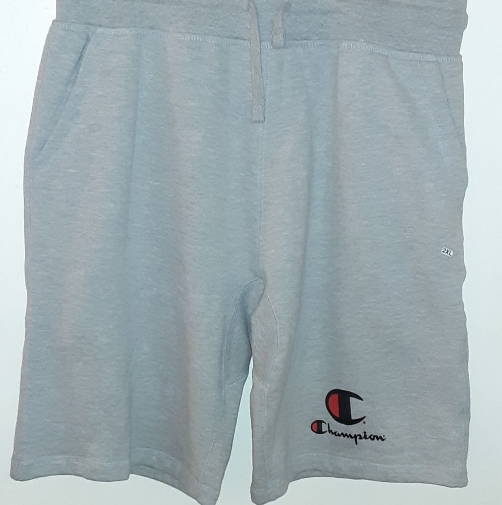 Men's Grey Champion Shorts. Size 2xl